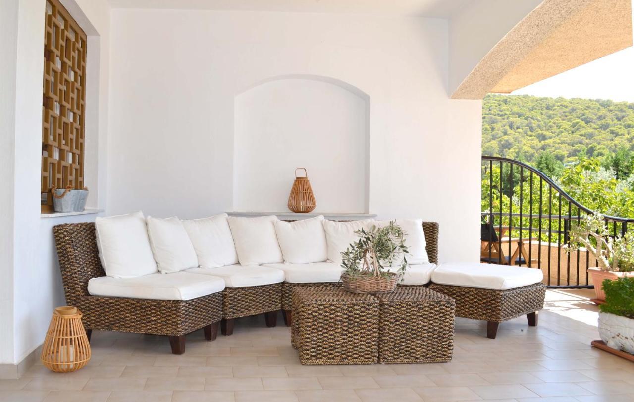 Villa Yiotevi Poros Town Екстериор снимка